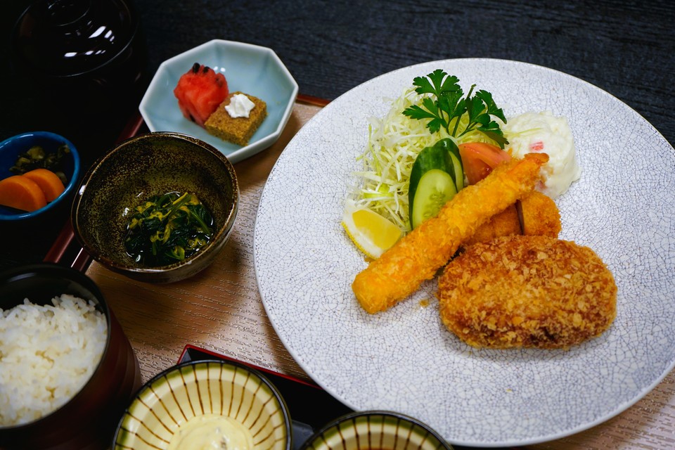 ミックスフライ御膳　【2025年9月4日から販売開始】